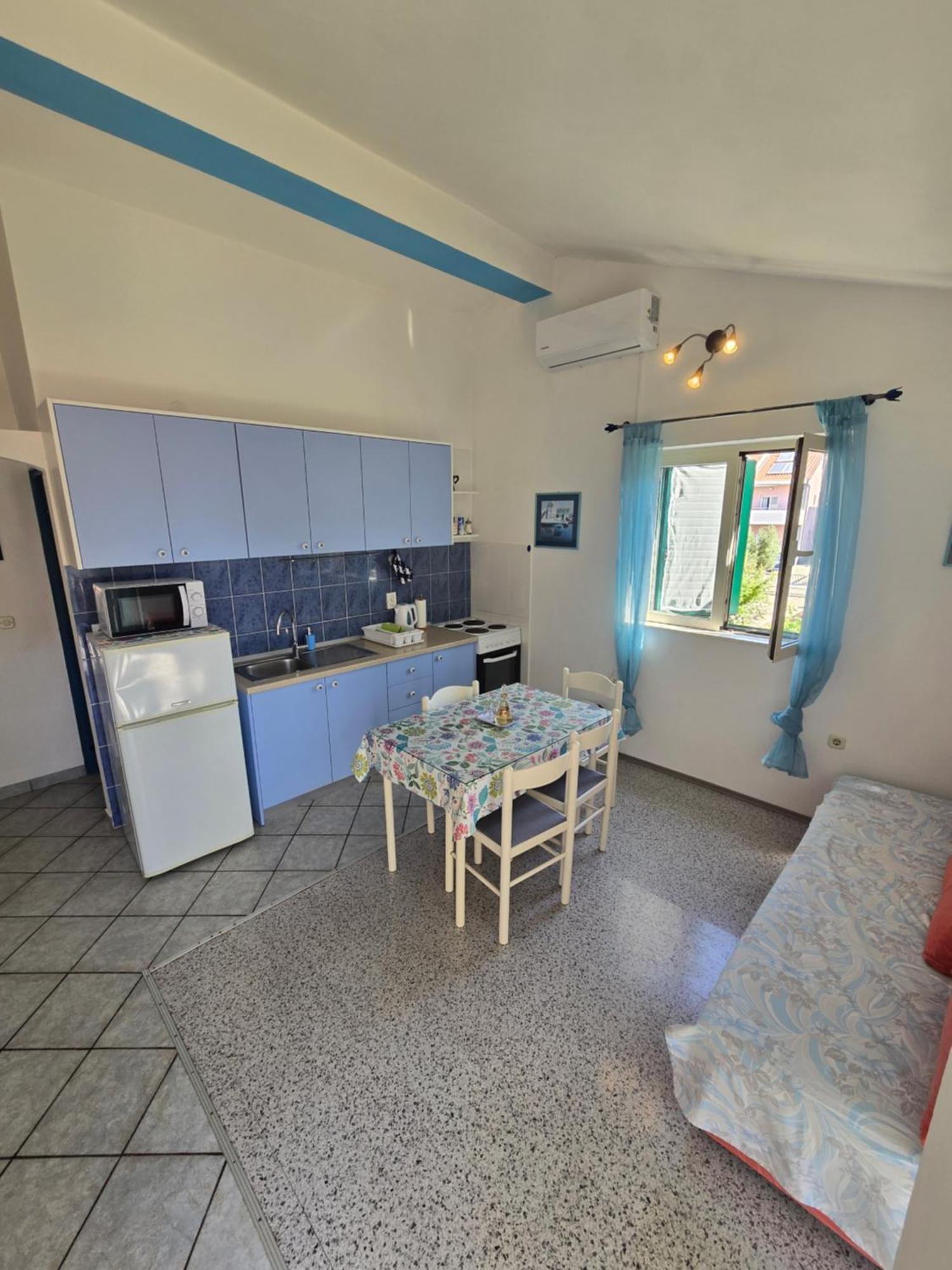 Apartments Vodice Olga Matic Exterior foto